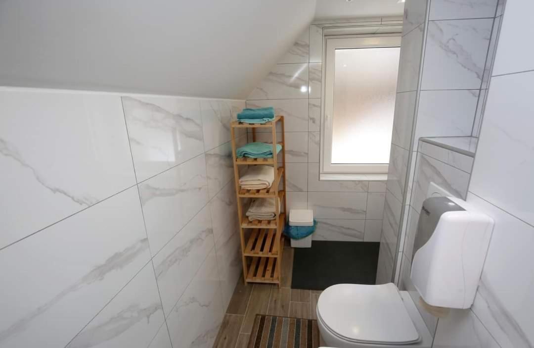 Dom Na Slivnici Bed and Breakfast Cerknica Εξωτερικό φωτογραφία